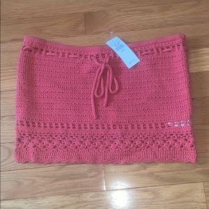 American Eagle crop top